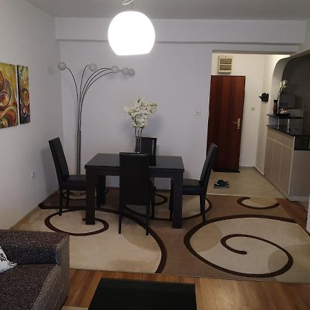 Hello Apartment Skopje Exterior photo